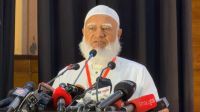 রাষ্ট্রের দায়িত্ব পালনে আলেম-ওলামাদের কাজ করার আহ্বান বিরোধী দলীয় নেতার