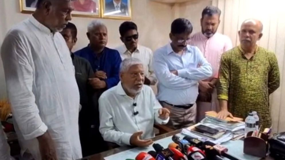 এমপিকে ইউপি চেয়ারম্যানের চ্যালেঞ্জ