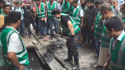 রাজধানীতে ডেঙ্গু প্রতিরোধে প্রতিমন্ত্রীর পরিচ্ছন্নতা অভিযান