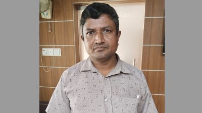 শিক্ষক দিবসের ব্যানারে ‘শেখ হাসিনার বাংলাদেশ’, প্রধান শিক্ষক আটক
