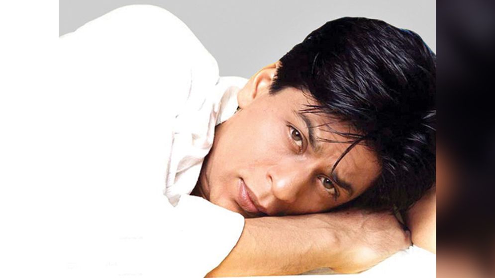 ‘মহব্বতে’ সিনেমার শাহরুখের আইকনিক লুক, নেপথ্যে যে কথা শোনালেন হেয়ার স্টাইলিস্ট