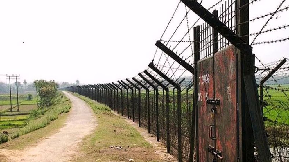 সীমান্ত থেকে গুরুতর আহত দুই ভারতীয় উদ্ধার