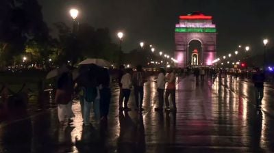 ভারতের উত্তরাখণ্ডে ভূমিকম্প, কেঁপে উঠল দিল্লিও
