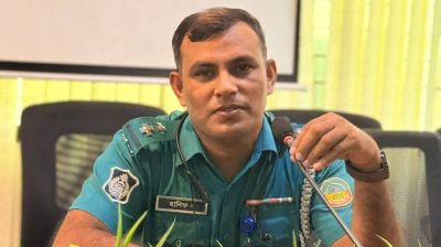 ছিনতাইকারীর ছুরিকাঘাতে পুলিশ কর্মকর্তা আহত