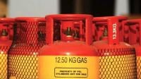 সরকারি দামের চেয়ে বেশি দামে ফেনীতে এলপিজি বিক্রি