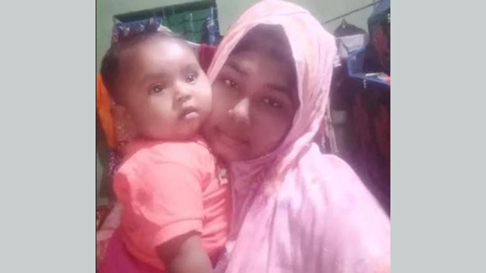 বাবার বিক্রি করে দেওয়া ১৩ মাসের শিশু ফিরল মায়ের কোলে