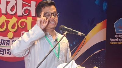 ‘আমরা নিজেরা হল দখল করব না, কাউকে করতেও দেব না’