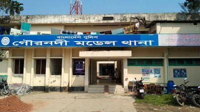 ঋণের বোঝা সইতে পারলেন না পুলিন