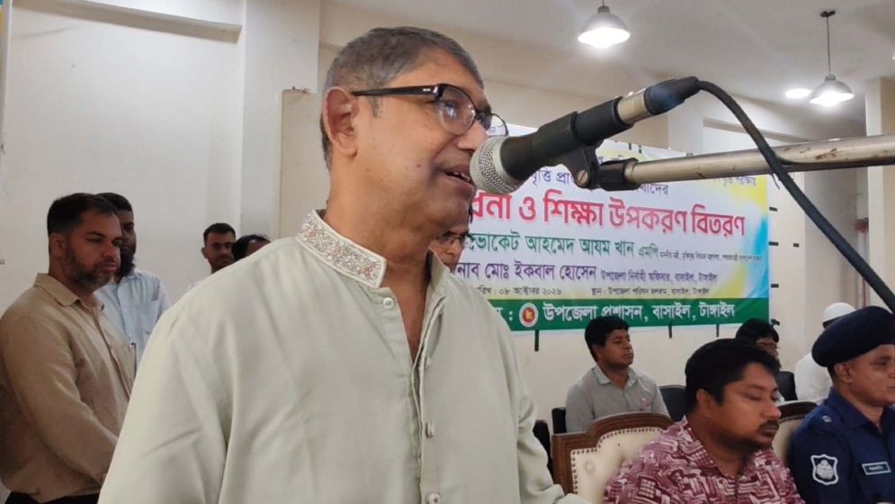 প্রতিটি ইউনিয়ন ও স্কুলে খেলার মাঠ করার পরিকল্পনায় সরকার