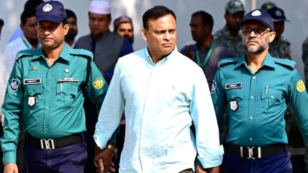 জীবননাশের শঙ্কা, জিয়াউলকে একা প্রিজন ভ্যানে না আনার আবেদন