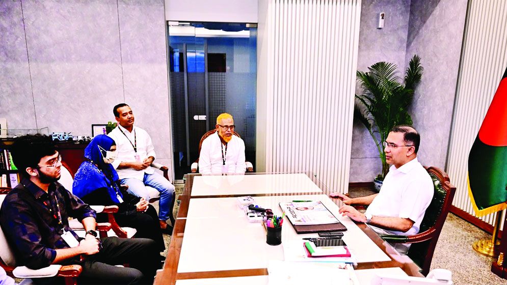 ঢাকার বাস রুট র‌্যাশনালাইজেশন বাস্তবায়নের নির্দেশ প্রধানমন্ত্রীর
