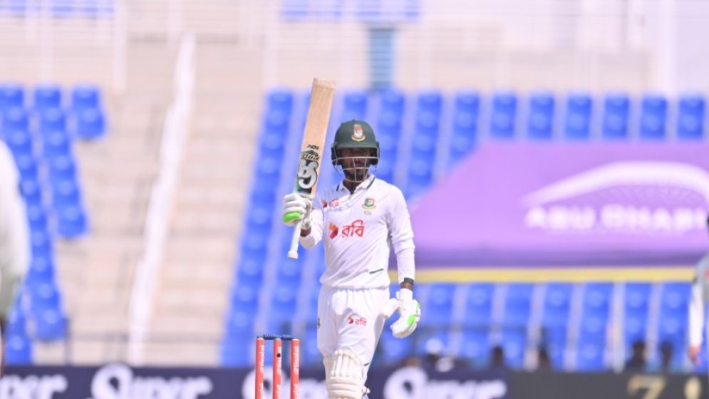 চার-ছক্কার ঝড় তুলেও তামিমের রেকর্ড ভাঙা হলো না তানজিদের