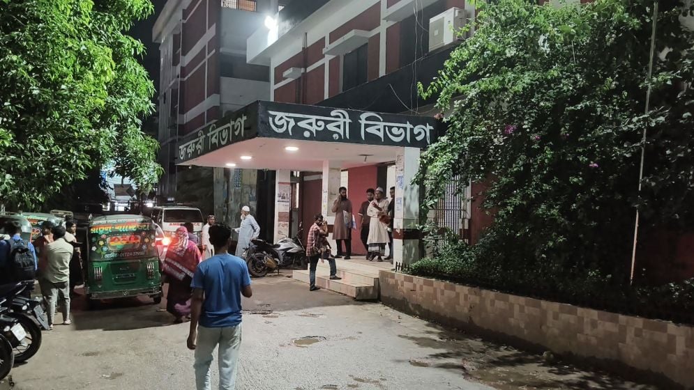বিয়ের তিন বছর পর কোলজুড়ে এলো সন্তান, তাও চুরি হয়ে গেল