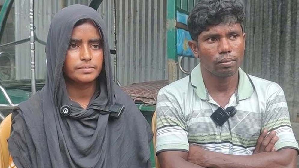 ‘ঘ্যানঘ্যান’ করায় শিশুকে বিষ খাইয়ে হত্যা করেন আকলিমা