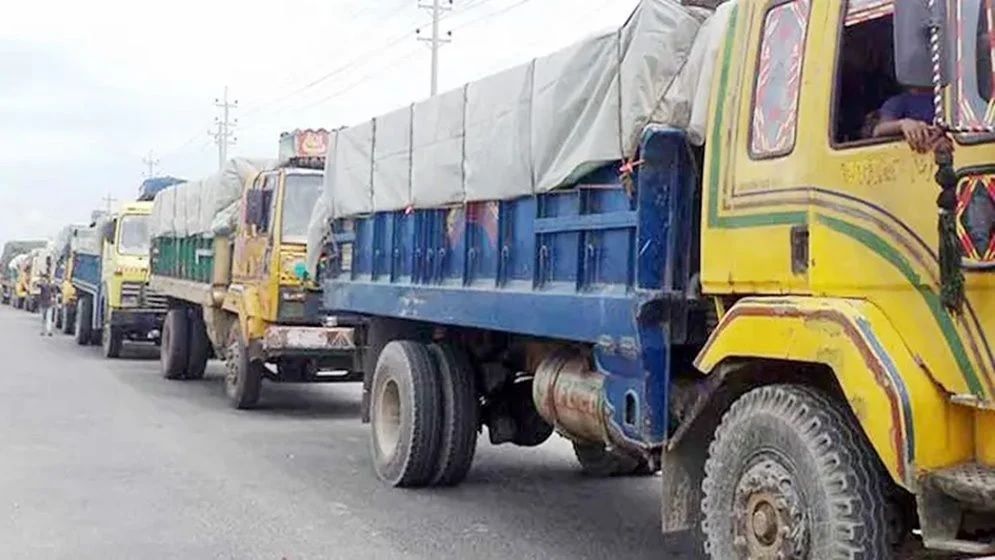 ২২ হাজার টাকার ট্রাকভাড়া এখন ৪২ হাজার