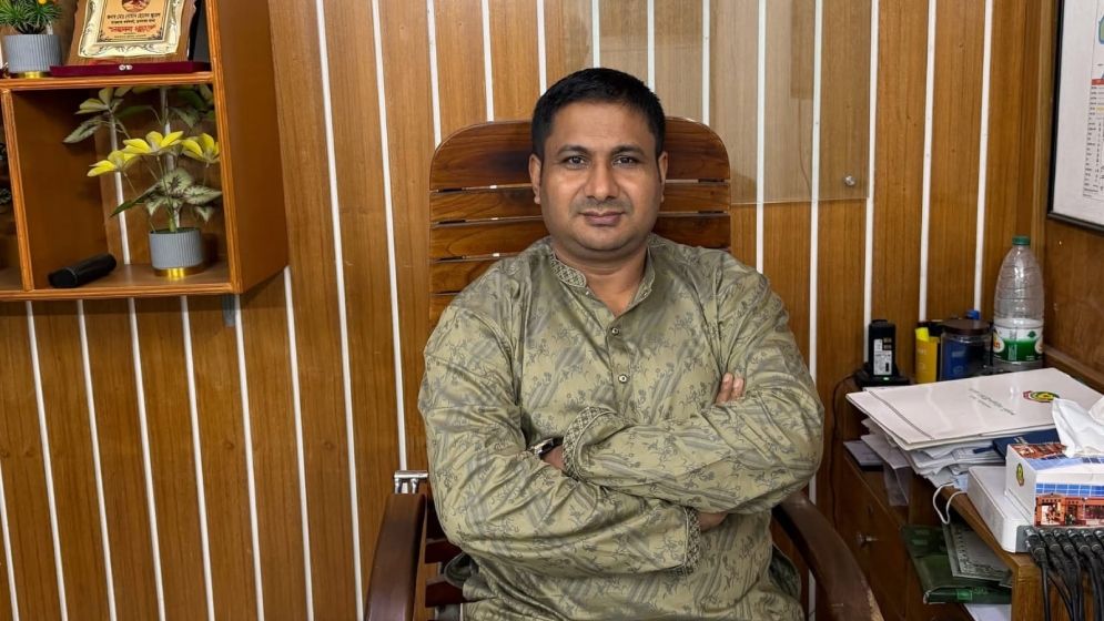 বিএনপির কমিটি ভেঙে দেওয়ায় ব্যথিত সেই ওসি বদলি
