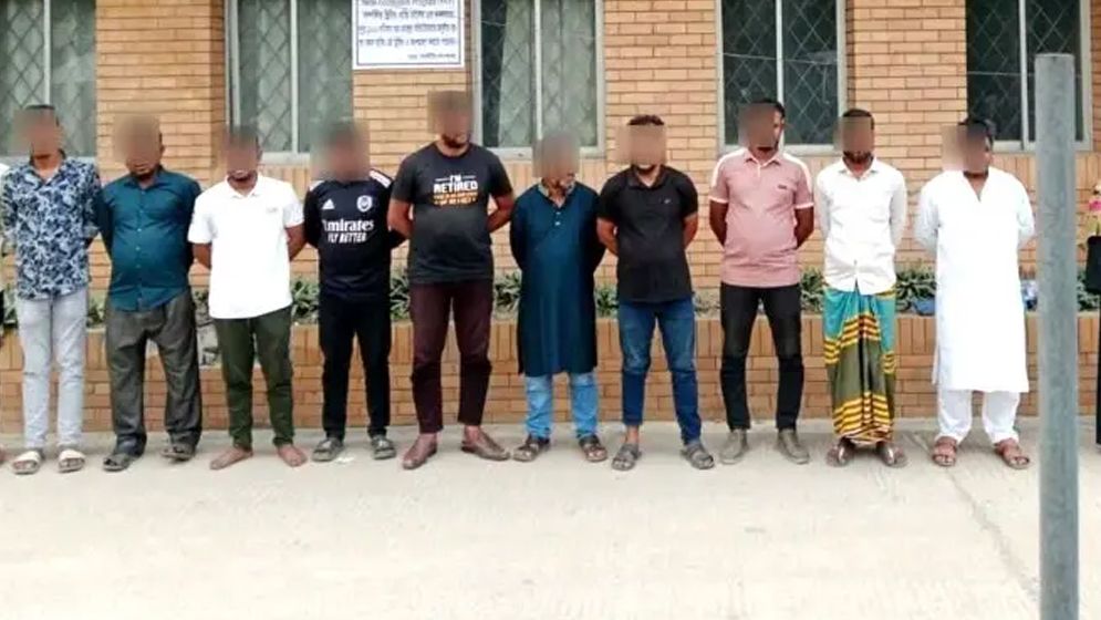 ‘জিয়ার সৈনিক’ পরিচয়ে অবৈধ কর্মকাণ্ড, ১২ জনের সাজা