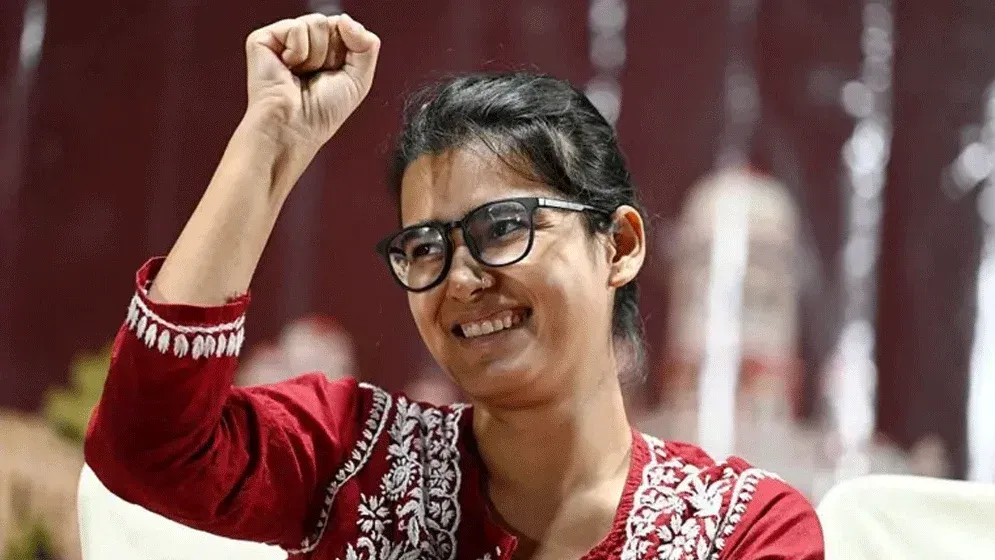 এবার দিল্লির আন্দোলনে তরুণদের মুখপাত্র নেহা বোরা আটক