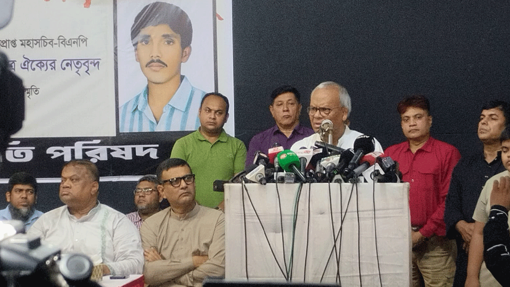 মণ্ডপগুলো পাহারা দেওয়ার তাগিদ দিচ্ছি: রিজভী