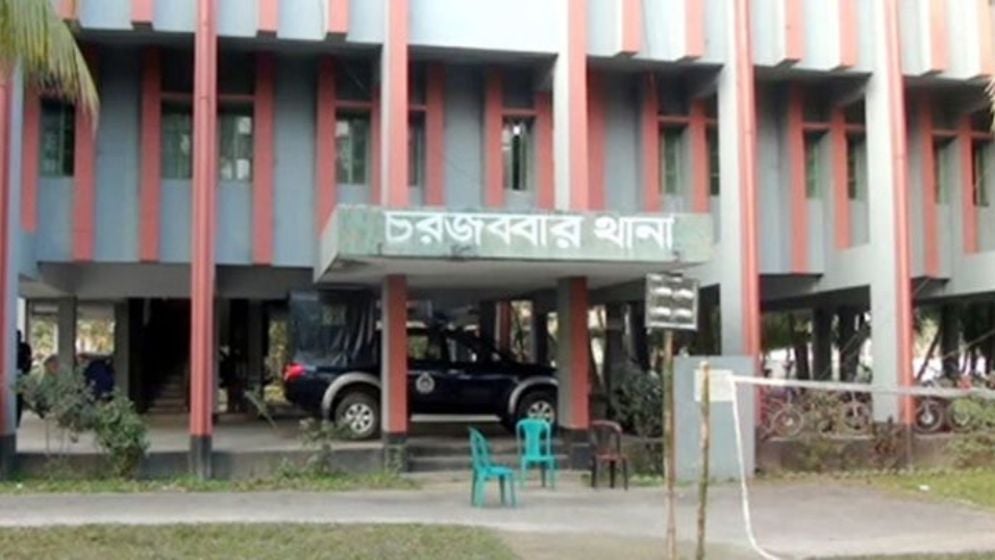 আসামি ছাড়াতে ঘুস দাবির অভিযোগ ওসির বিরুদ্ধে