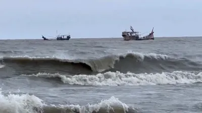 মৌসুমি বায়ুর বিদায়, ফের লঘুচাপের শঙ্কা