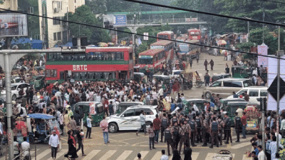 প্রশ্নফাঁসের অভিযোগ: বিক্ষোভ চাকরিপ্রার্থীদের, ৪ দফা দাবি