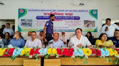 মন্ত্রীর অনুষ্ঠানে বিদ্যুৎ-বিভ্রাট