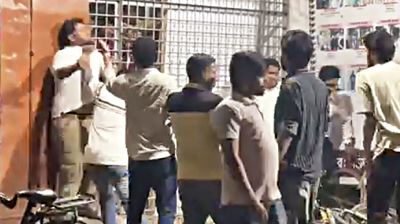 তিন ছাত্রদল নেতাসহ চারজনের ছাত্রত্ব বাতিল