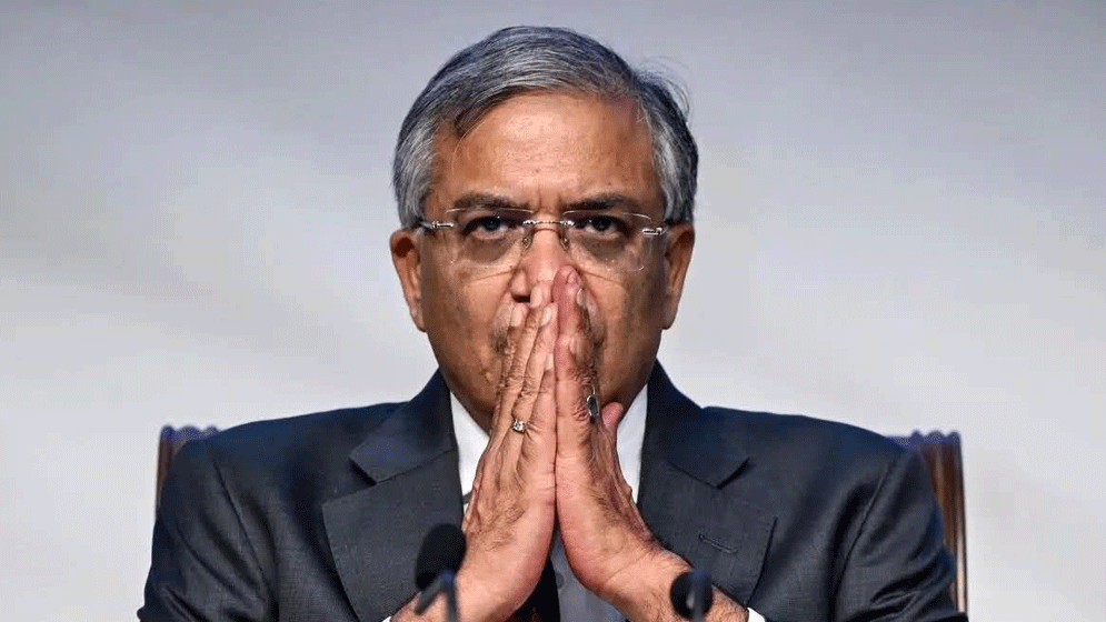 জ্ঞানেশের পদত্যাগ কি ‘প্রযুক্তি-ফ্যাসিবাদী রাষ্ট্র’ গঠন প্রচেষ্টার ইতি ঘটাবে?