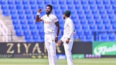 ২১ রানে ৬ উইকেট নেই আফগানিস্তানের, বড় লিড পেল বাংলাদেশ