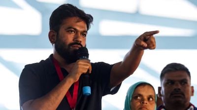 মোদি সরকারের ‘পরীক্ষা’ নিচ্ছেন অভিজিৎ দীপকে