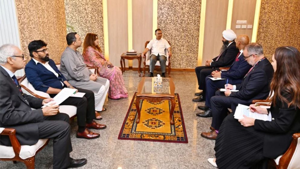 গুরুত্বপূর্ণ খাতে বাংলাদেশকে সহযোগিতা করতে কানাডার প্রতি প্রধানমন্ত্রীর আহ্বান