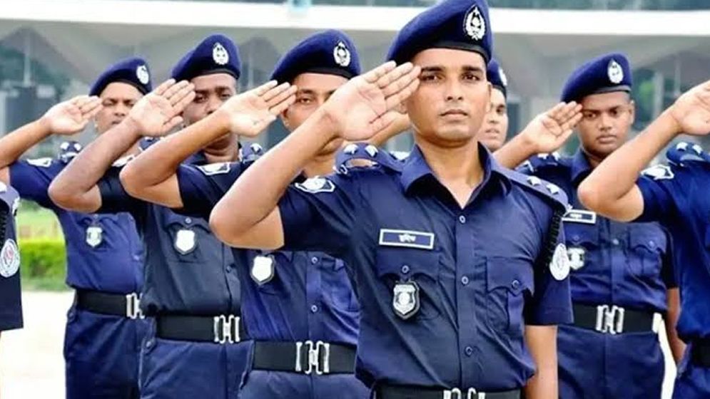 ৬৪ জেলায় কনস্টেবল নিয়োগ দেবে পুলিশ, এসএসসি পাসেই আবেদনের সুযোগ