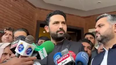 খাইবার পাখতুনখাওয়ার মুখ্যমন্ত্রী সোহেল আফ্রিদি কোথায়?