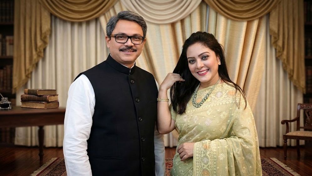 সিলভিয়াকে নিয়ে কলকাতায় বিলাসী জীবন শাহরিয়ারের, টাকা আসে যেভাবে