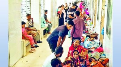 রোগীর চাপে বেসামাল চিকিৎসাসেবা