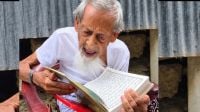 ১২৩ বছরেও চশমা ছাড়া কুরআন পাঠ, সেই আব্বাস আর নেই