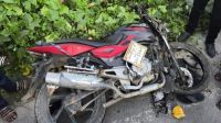 স্ত্রীকে নিয়ে মোটরসাইকেলে ঘুরতে যাওয়ায় কাল হলো যুবকের