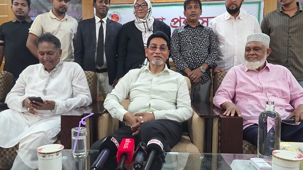 লংমার্চে বিদ্যুৎ উৎপাদন হলে সবার আগে করত বিএনপি: চিফ হুইপ