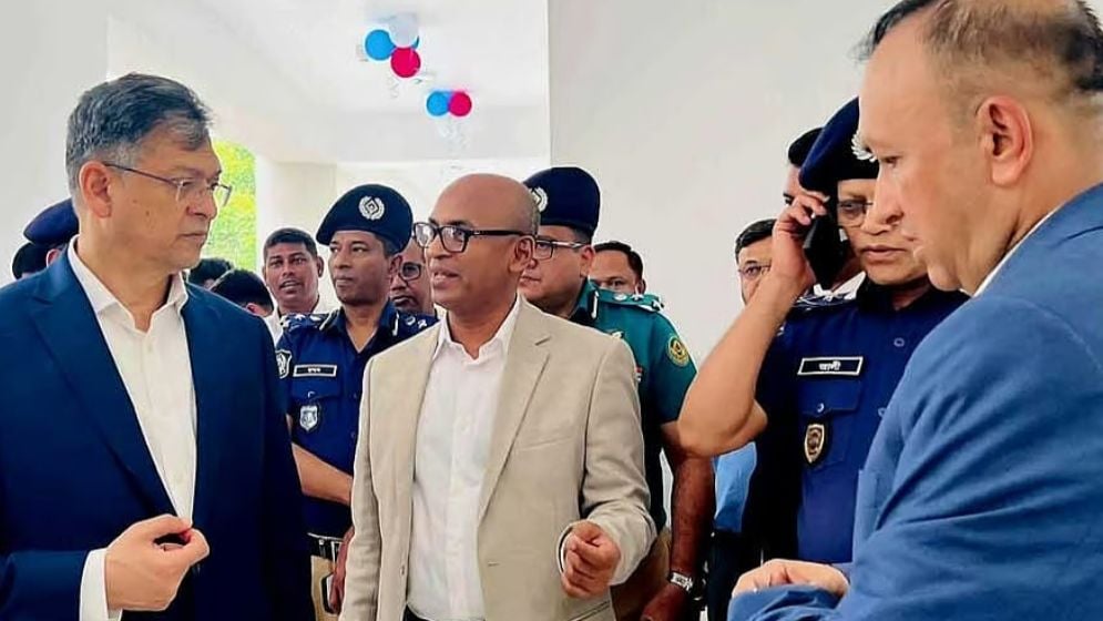 ‘অপারেশন ক্লিন হার্ট’ করা হবে কিনা, যা জানালেন স্বরাষ্ট্রমন্ত্রী