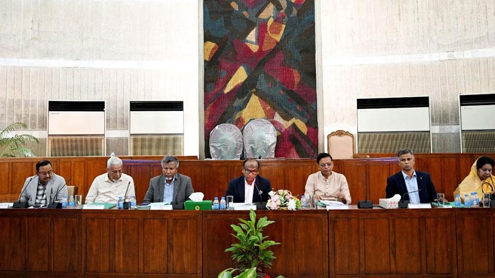 ৩১ দফা সংস্কার বাস্তবায়নে মাঠ পর্যায়ে সমন্বয়ের পরামর্শ সংসদীয় কমিটির