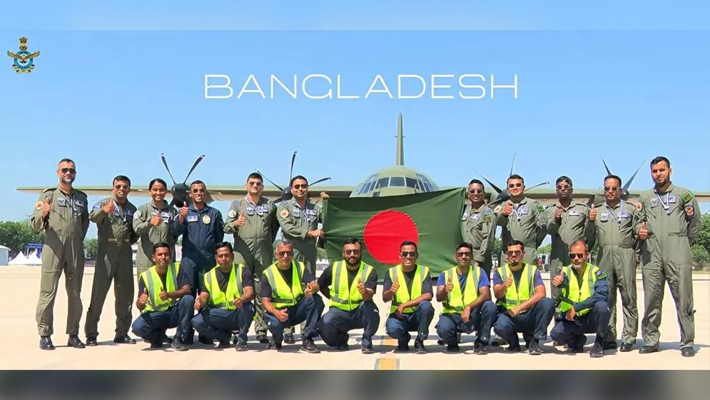 ভারতের বহুজাতিক বিমান মহড়ায় প্রথমবারের মতো অংশ নিল বাংলাদেশ