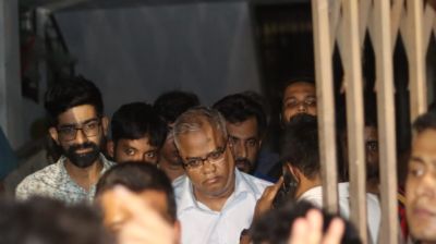 এবার চুয়েটে শিক্ষার্থীদের রোষানলে আরেক অধ্যাপক