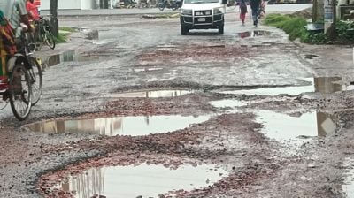 ৭০ শতাংশ সড়কই বেহাল ভোগান্তি চরমে
