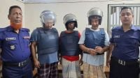 আদালত চত্বরে ‘জয় বাংলা’ স্লোগান, আইভীর আইনজীবীসহ গ্রেফতার ৩