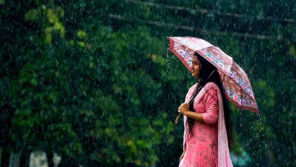 তিন বিভাগে বৃষ্টির আভাস, কমতে পারে তাপমাত্রা