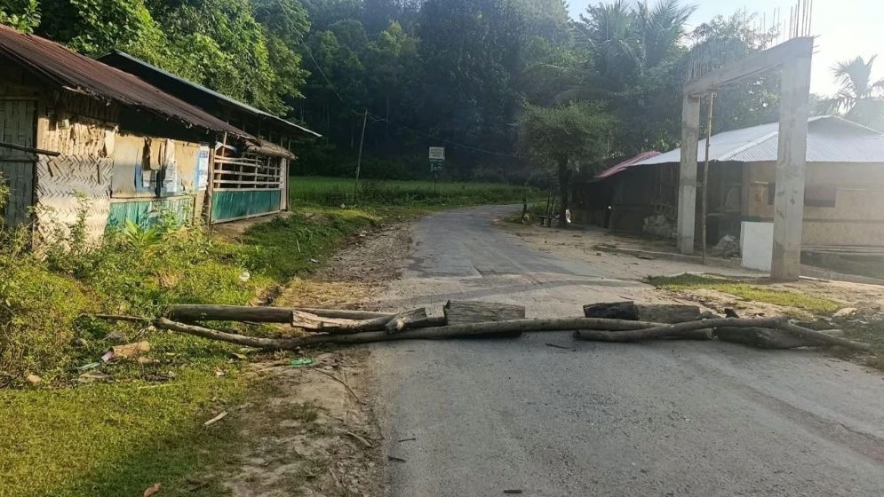 সাজেকে ফের অনির্দিষ্টকালের অবরোধ, বন্ধ পর্যটনকেন্দ্র