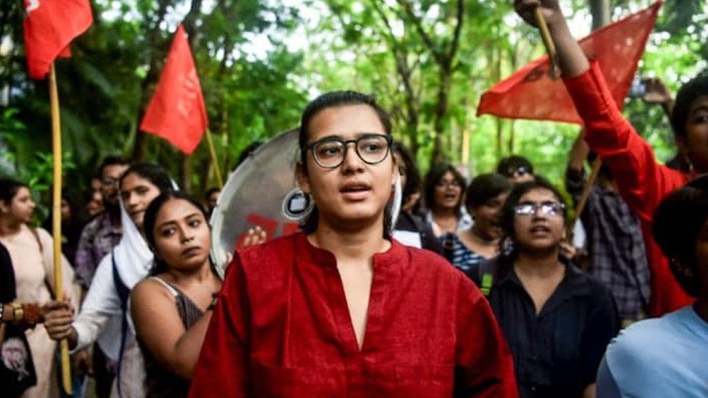 বিক্ষোভকারীদের লক্ষ্য সরকার পরিবর্তন, নেহা বোরার ‘বাংলাদেশের আন্দোলন পথ দেখিয়েছে’ ভিডিও নিয়ে বিজেপি