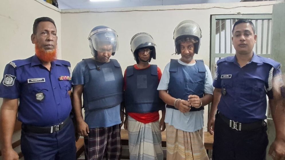 আইভীর দুই আইনজীবীকে ৪ দিন জেলগেটে জিজ্ঞাসাবাদের অনুমতি