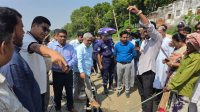 নদীভাঙন রোধ ও পুনঃখননে জোর, রাজশাহী-নাটোরের প্রকল্প এলাকা পরিদর্শনে প্রতিমন্ত্রী ফরহাদ
